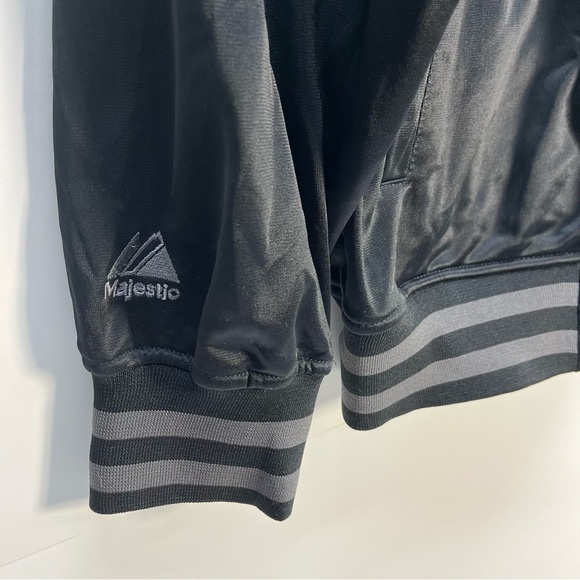 New York Yankees Full Zip Jacket Size XL Tall Black Gray Track Homebase Majestic - Picture 6 of 11